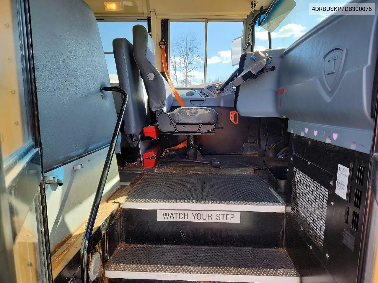 2013 Ic Corporation Ce Series School - School Bus VIN: 4DRBUSKP7DB300076 Lot: 47033046