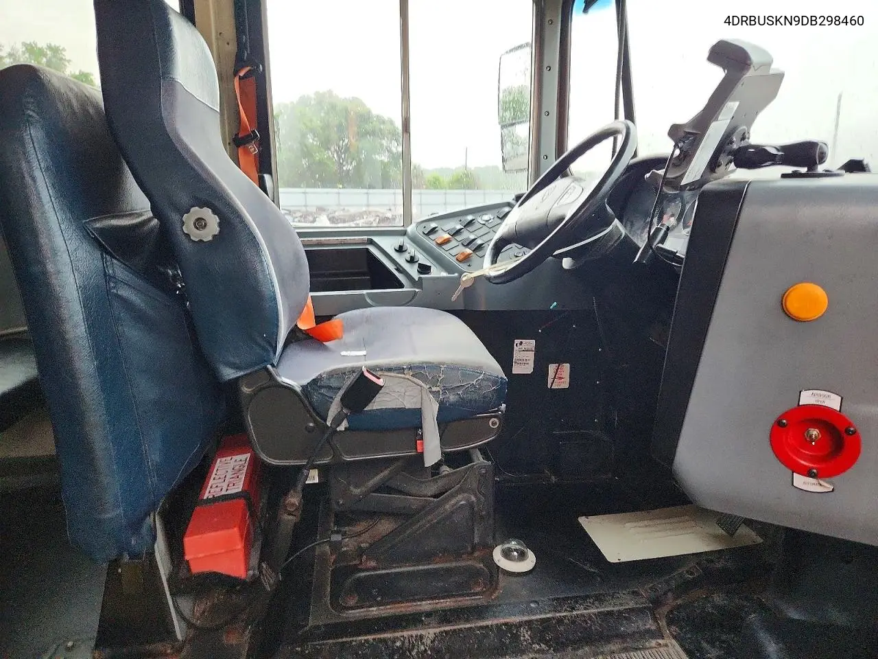 2013 Ic Corporation Ce Series School - School Bus VIN: 4DRBUSKN9DB298460 Lot: 52412976