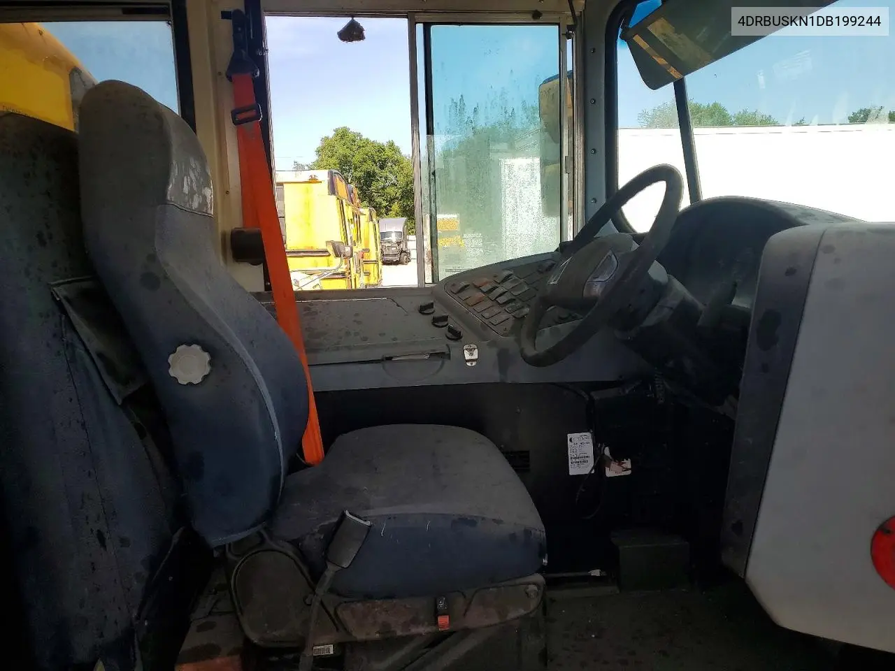 2013 Ic Corporation Ce Series School - School Bus VIN: 4DRBUSKN1DB199244 Lot: 55009736
