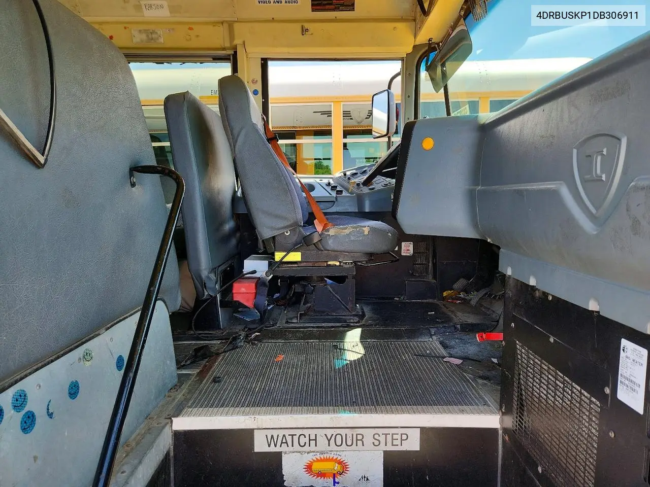 2013 Ic Corporation Ce Series School - School Bus VIN: 4DRBUSKP1DB306911 Lot: 56695746