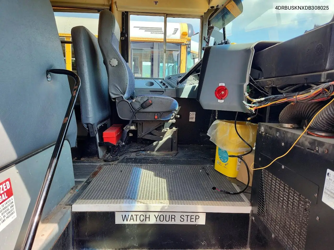 2013 Ic Corporation Ce Series School - School Bus VIN: 4DRBUSKNXDB308025 Lot: 58334446