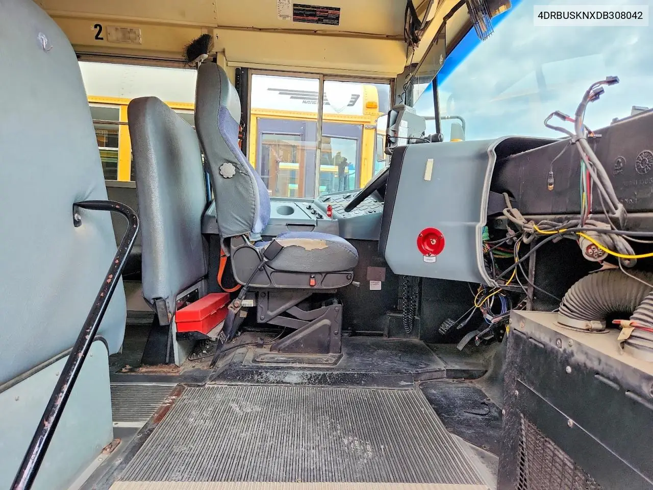 2013 Ic Corporation Ce Series School - School Bus VIN: 4DRBUSKNXDB308042 Lot: 58334556