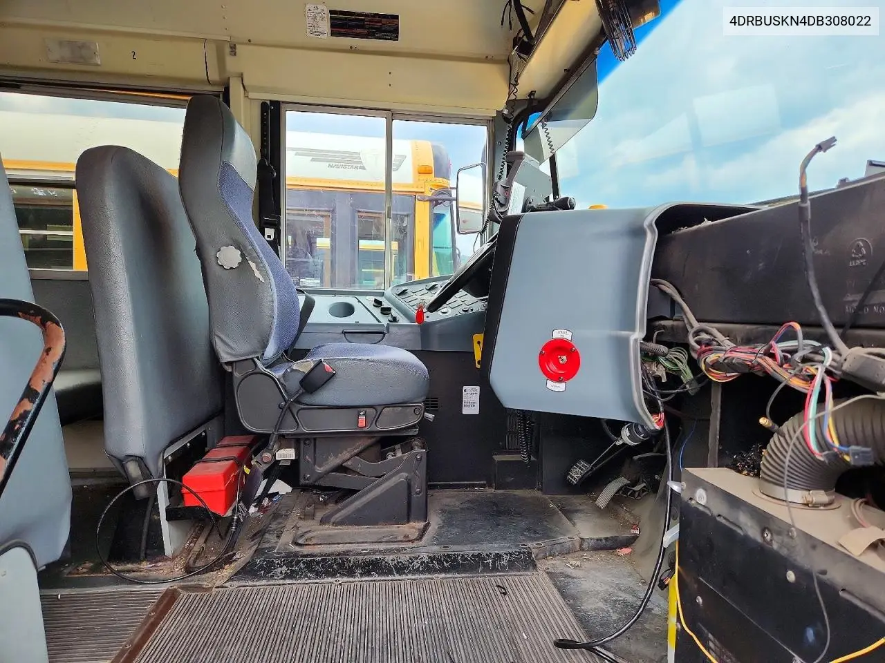 2013 Ic Corporation Ce Series School - School Bus VIN: 4DRBUSKN4DB308022 Lot: 58334616