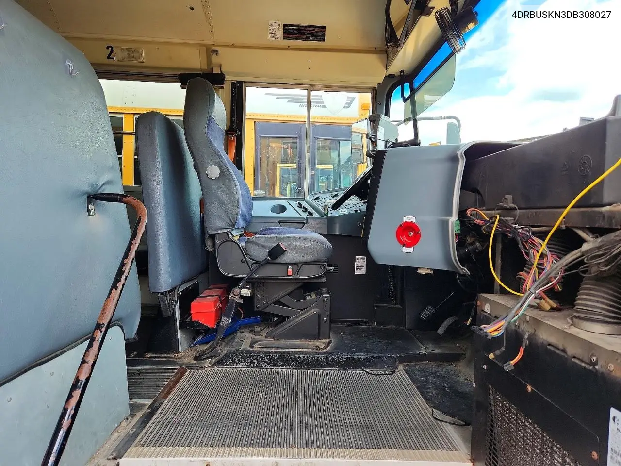 2013 Ic Corporation Ce Series School - School Bus VIN: 4DRBUSKN3DB308027 Lot: 58334756