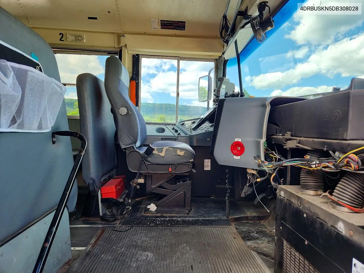 2013 Ic Corporation Ce Series School - School Bus VIN: 4DRBUSKN5DB308028 Lot: 58335086