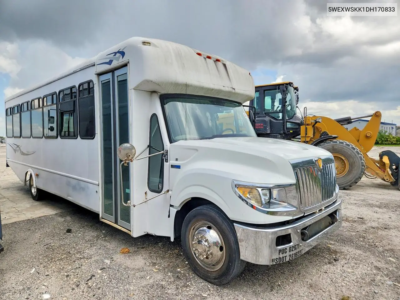 2013 Ic Bus Pc805 Shuttle Bus VIN: 5WEXWSKK1DH170833 Lot: 58440586