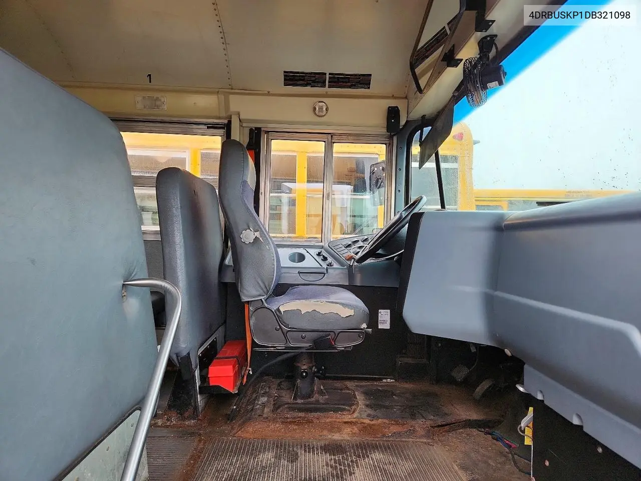 2013 Ic Corporation Ce Series School - School Bus VIN: 4DRBUSKP1DB321098 Lot: 79713015