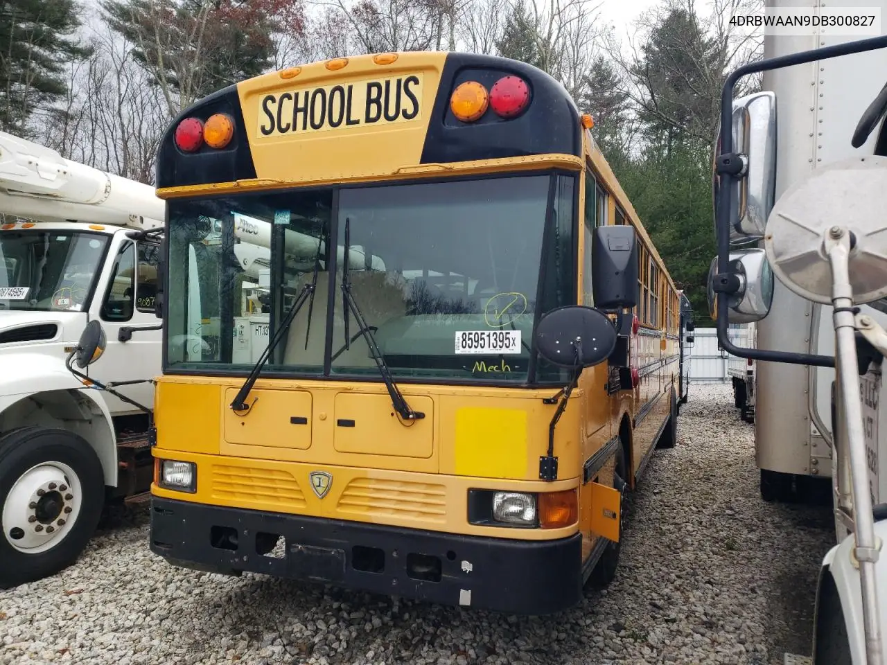 2013 Ic Corporation Re Series School - School Bus VIN: 4DRBWAAN9DB300827 Lot: 85951395