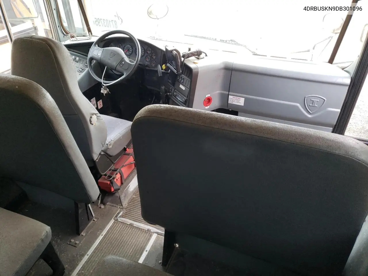 2013 Ic Corporation Ce Series School - School Bus VIN: 4DRBUSKN9DB301096 Lot: 87103795