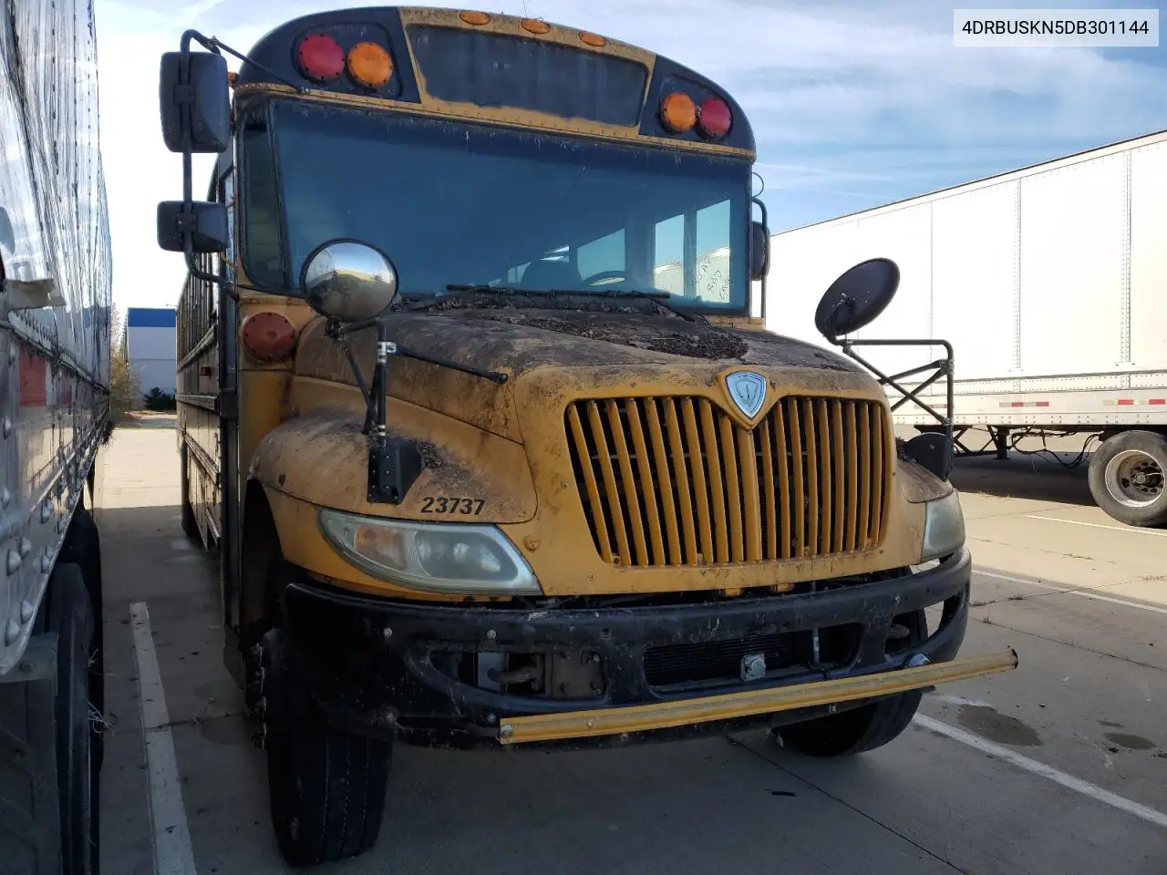 2013 Ic Corporation Ce Series School - School Bus VIN: 4DRBUSKN5DB301144 Lot: 90337275