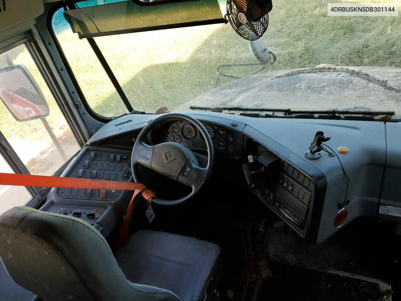 2013 Ic Corporation Ce Series School - School Bus VIN: 4DRBUSKN5DB301144 Lot: 90337275