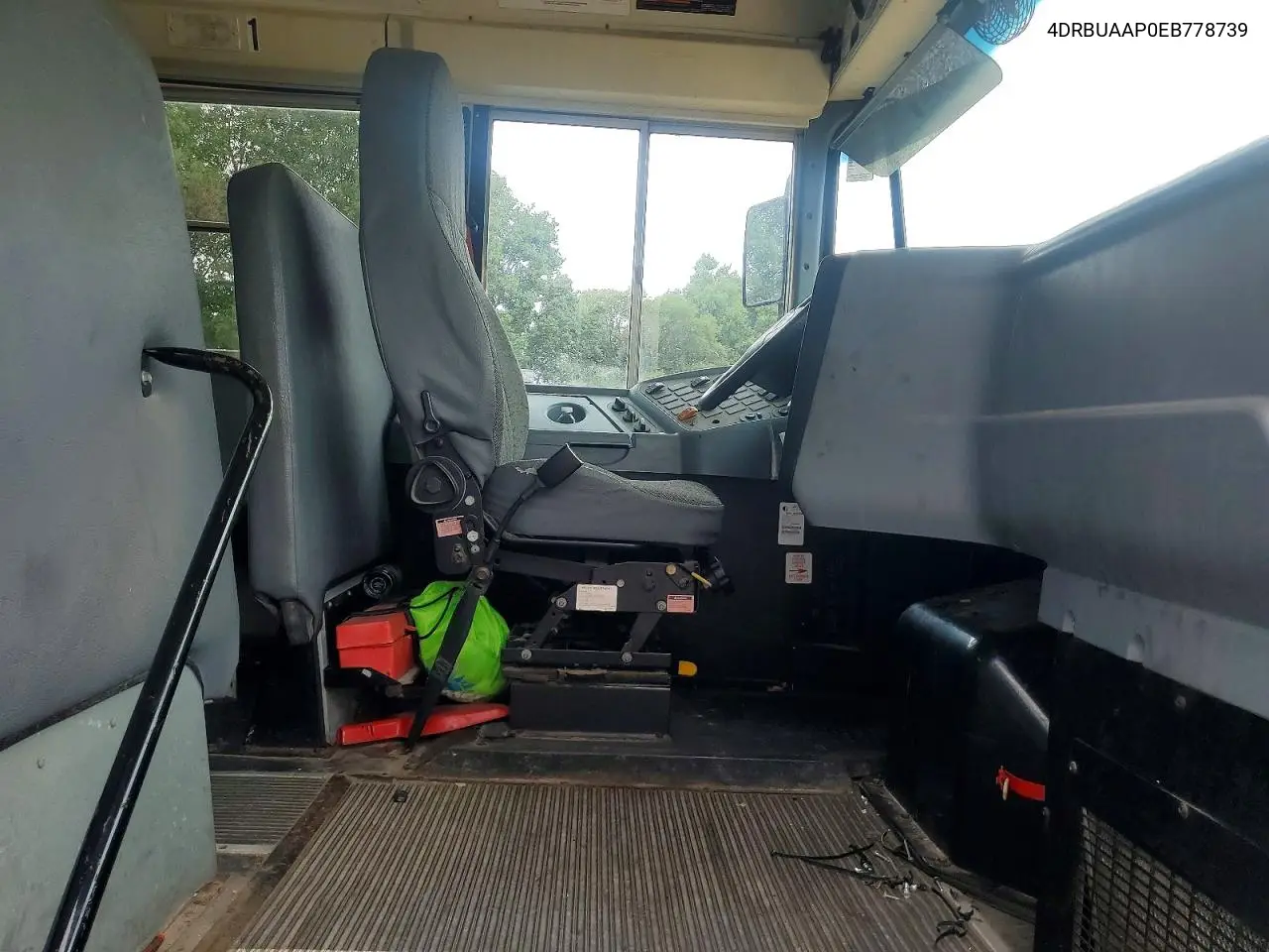 2014 Ic Corporation Ce Series School - School Bus VIN: 4DRBUAAP0EB778739 Lot: 58407386