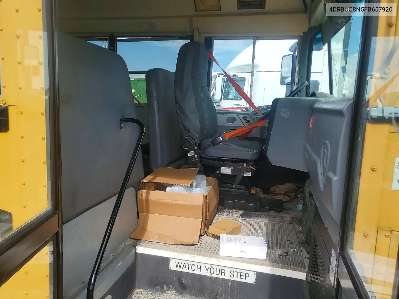 2015 Ic Corporation Ce Series School - School Bus VIN: 4DRBUC8N5FB657920 Lot: 55859196