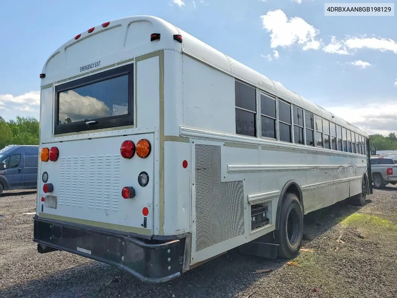 2016 Ic Corporation 3000 Re VIN: 4DRBXAAN8GB198129 Lot: 46777456