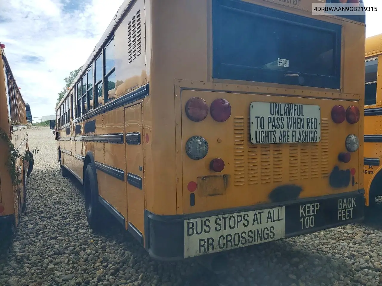 2016 Ic Corporation Re Series School - School Bus VIN: 4DRBWAAN9GB219315 Lot: 58139646