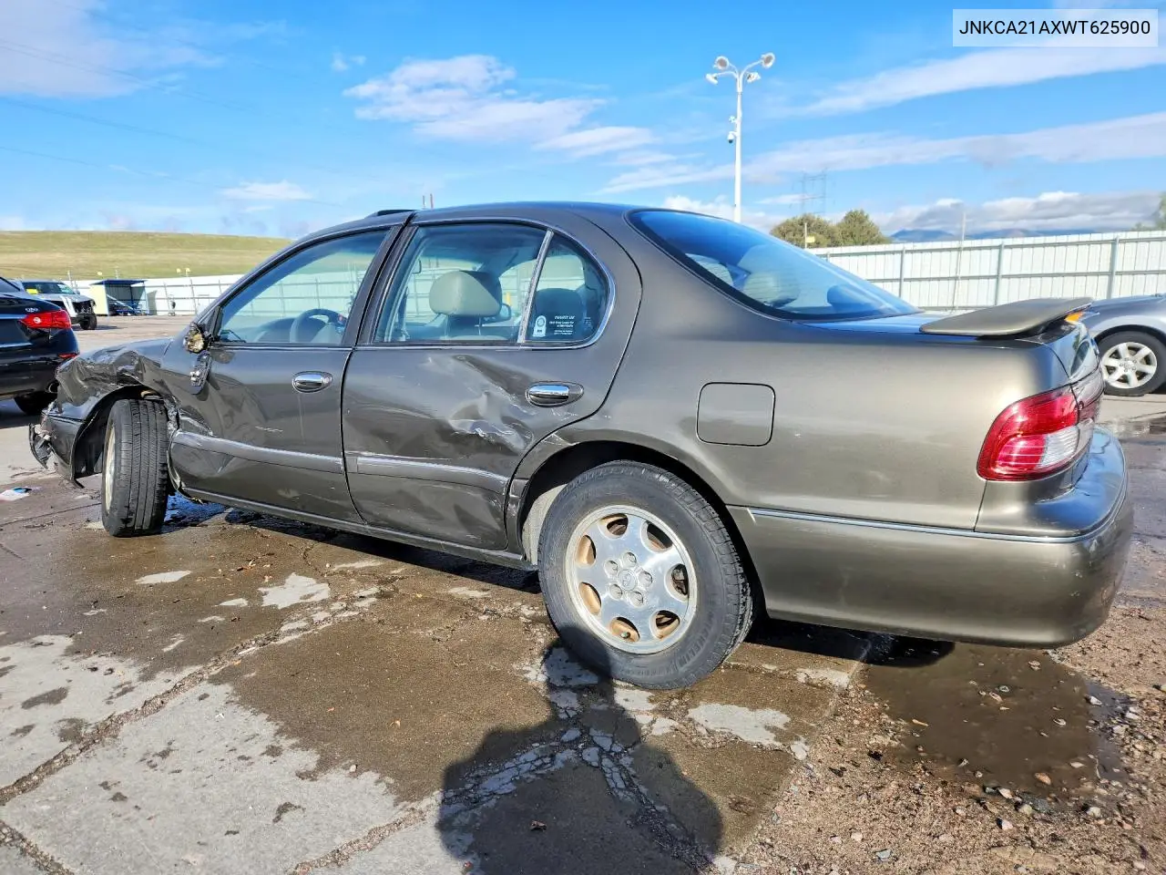 1998 Infiniti I30 Base VIN: JNKCA21AXWT625900 Lot: 54137686