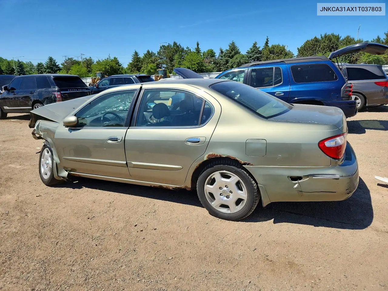 2001 Infiniti I30 Base VIN: JNKCA31AX1T037803 Lot: 54924056