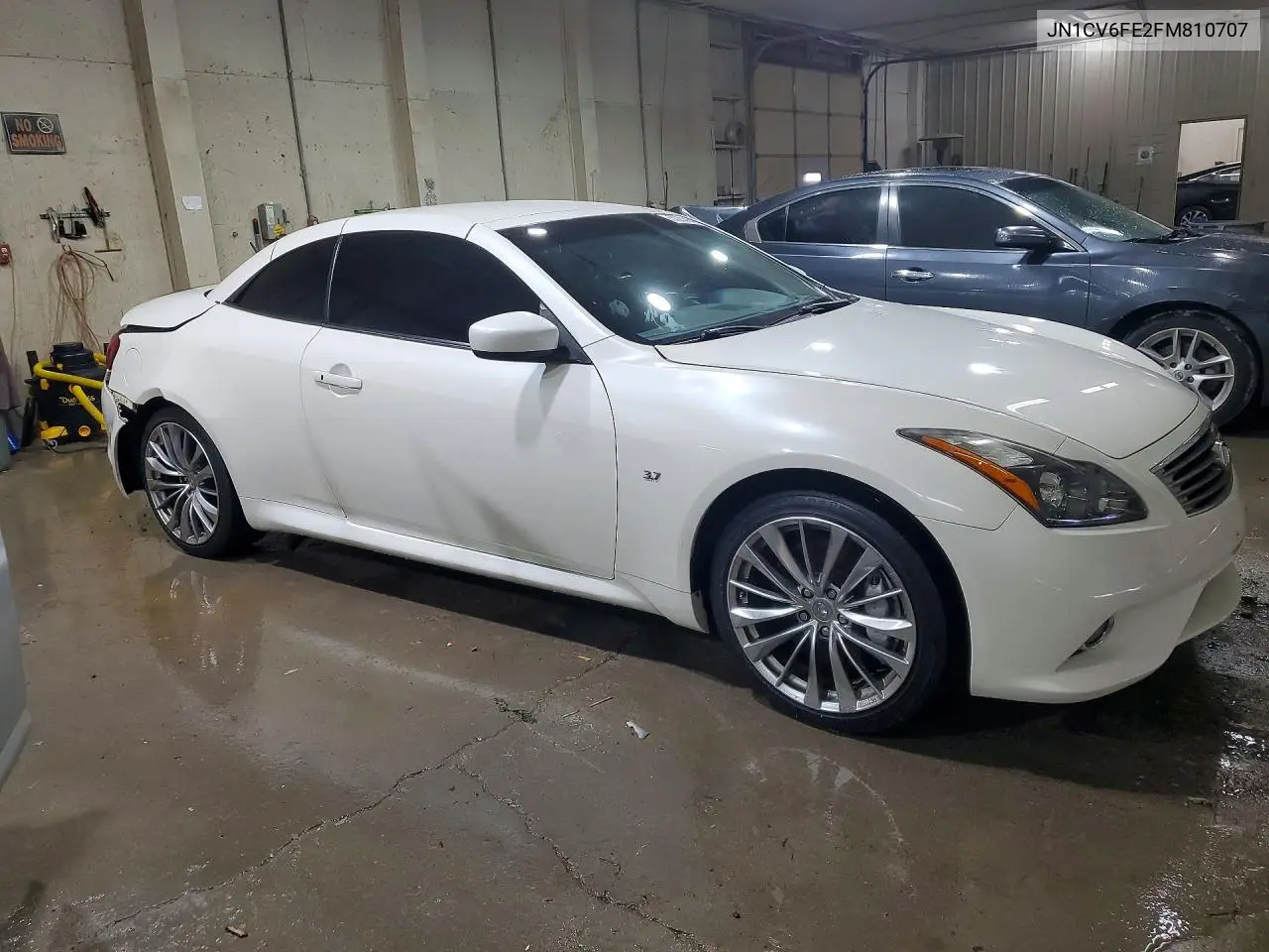2015 Infiniti Q60 Convertible Base VIN: JN1CV6FE2FM810707 Lot: 53253966