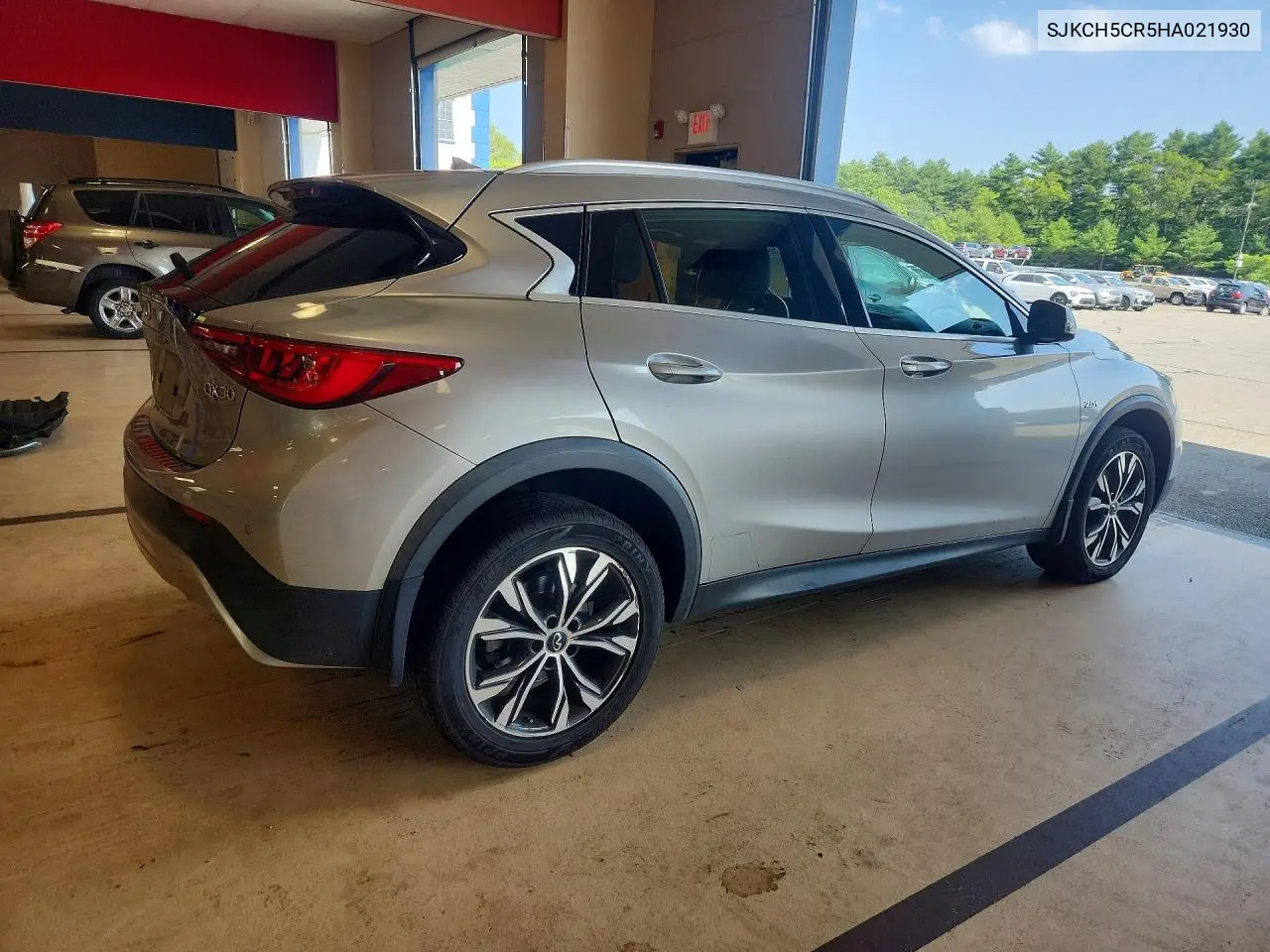2017 Infiniti Qx30 Premium VIN: SJKCH5CR5HA021930 Lot: 59711236