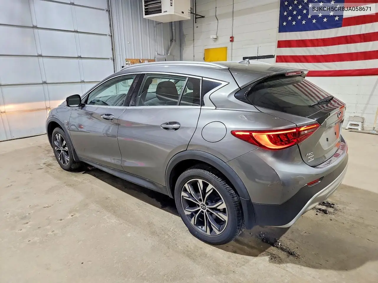 2018 Infiniti Qx30 Premium VIN: SJKCH5CR8JA058671 Lot: 53071816