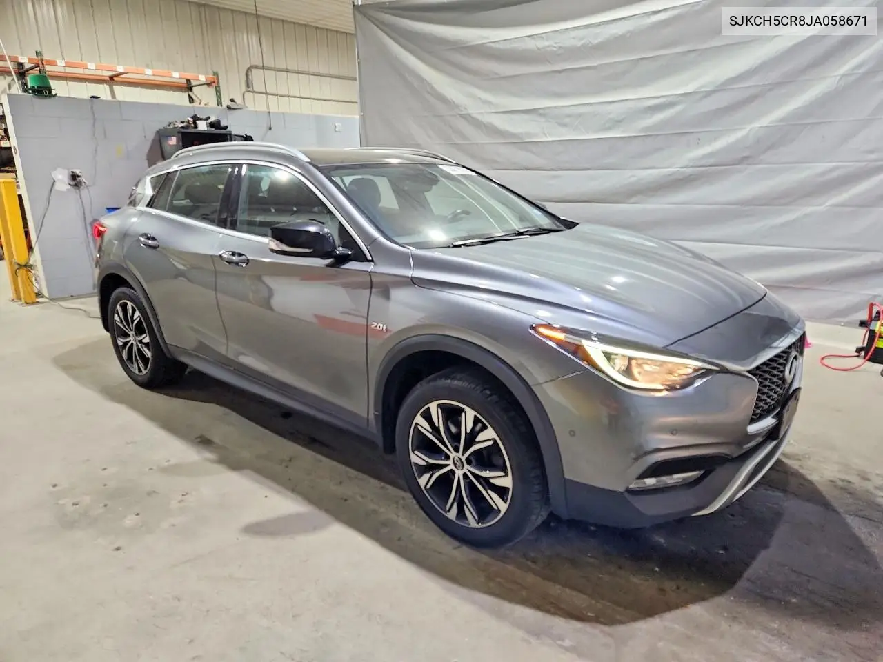 2018 Infiniti Qx30 Premium VIN: SJKCH5CR8JA058671 Lot: 53071816