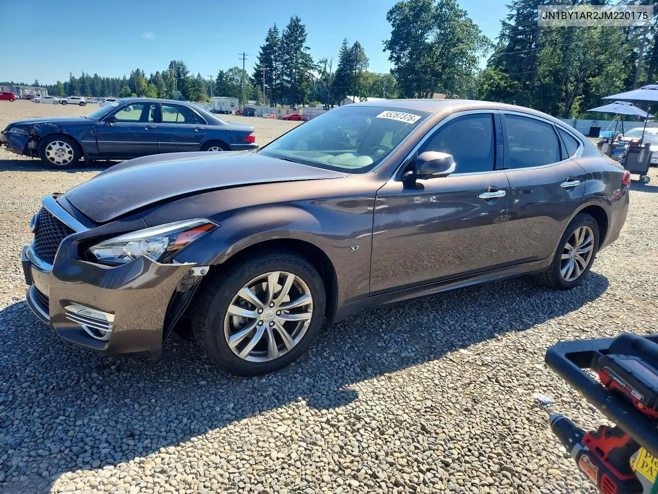 2018 Infiniti Q70 3.7 Luxe VIN: JN1BY1AR2JM220175 Lot: 55287376