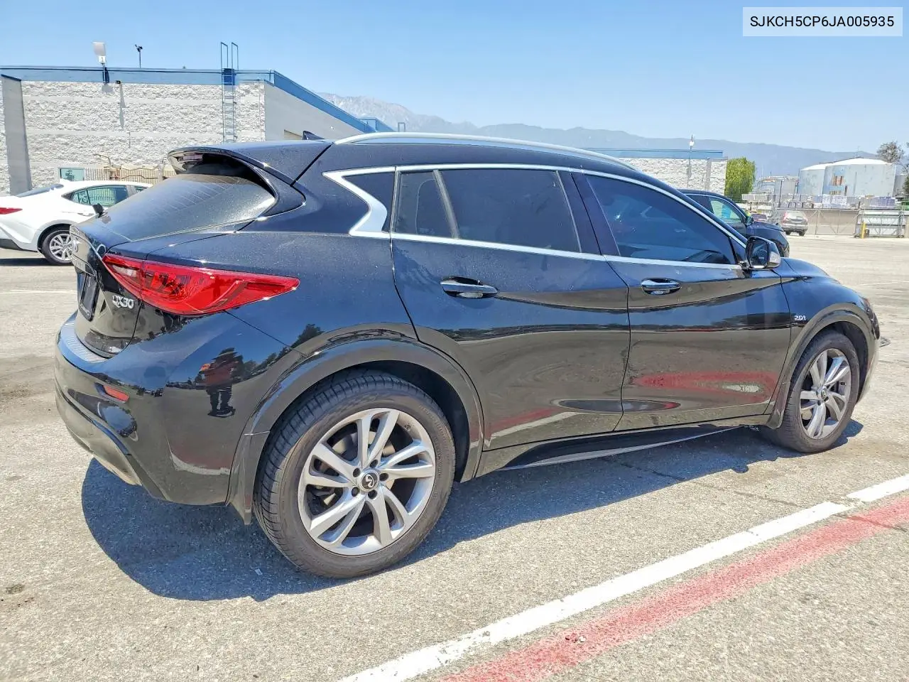 2018 Infiniti Qx30 Essential VIN: SJKCH5CP6JA005935 Lot: 55764786