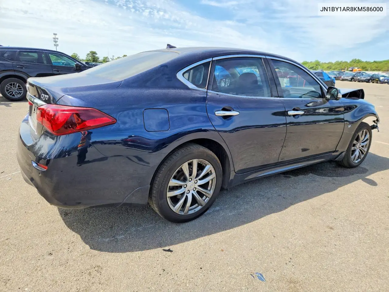 2019 Infiniti Q70 3.7 Luxe VIN: JN1BY1AR8KM586000 Lot: 56548646
