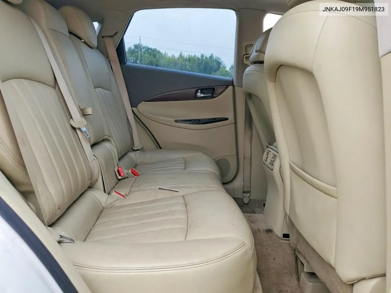 2009 Infiniti Ex35 VIN: JNKAJ09F19M951823 Lot: 61940366