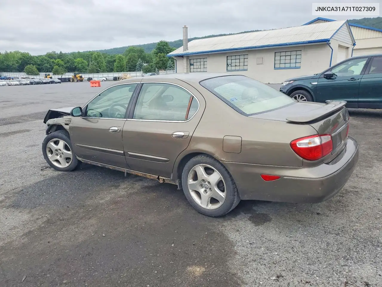 2001 Infiniti I30 Base VIN: JNKCA31A71T027309 Lot: 58568926