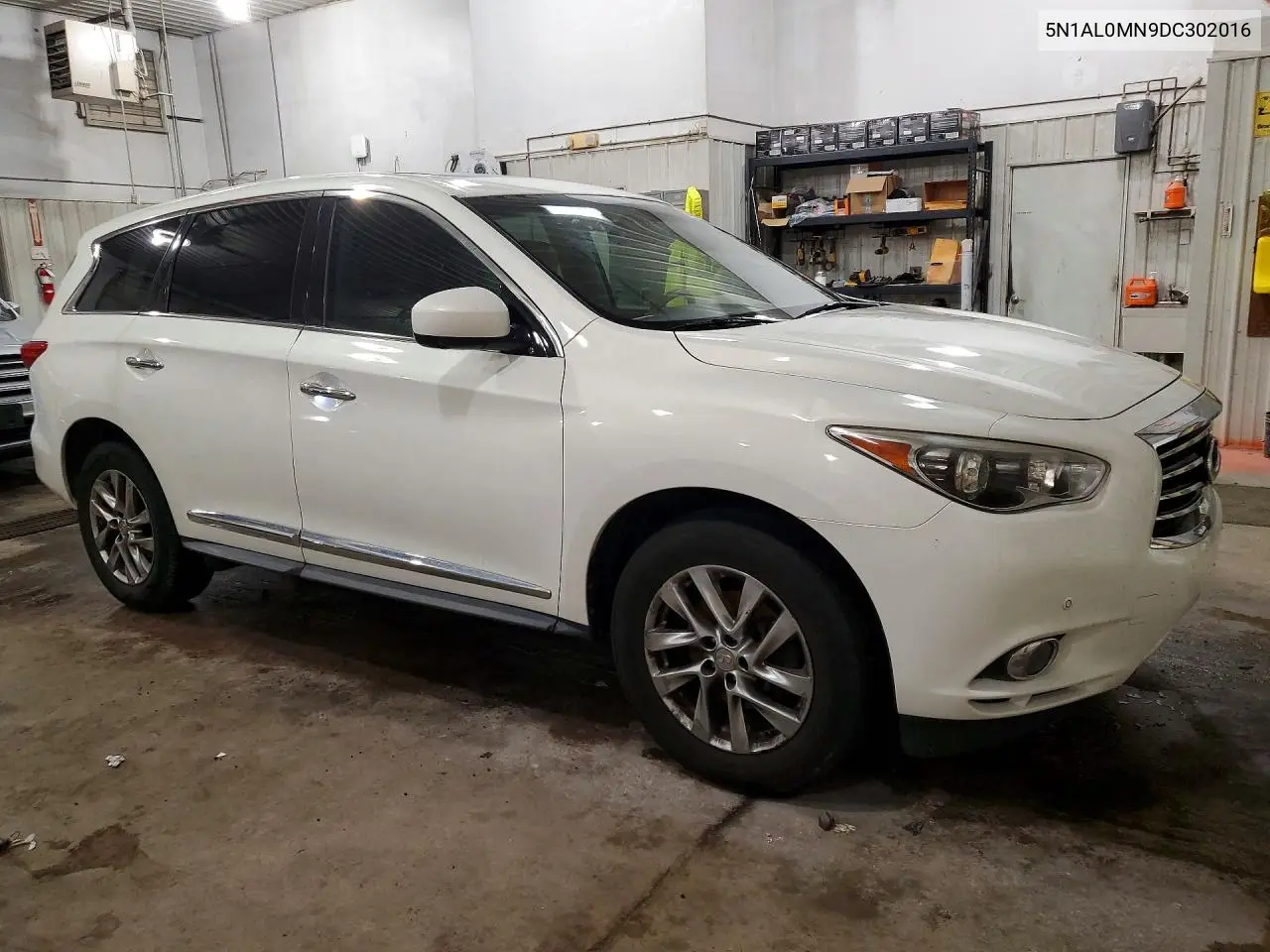 2013 Infiniti Jx35 Base VIN: 5N1AL0MN9DC302016 Lot: 53325156
