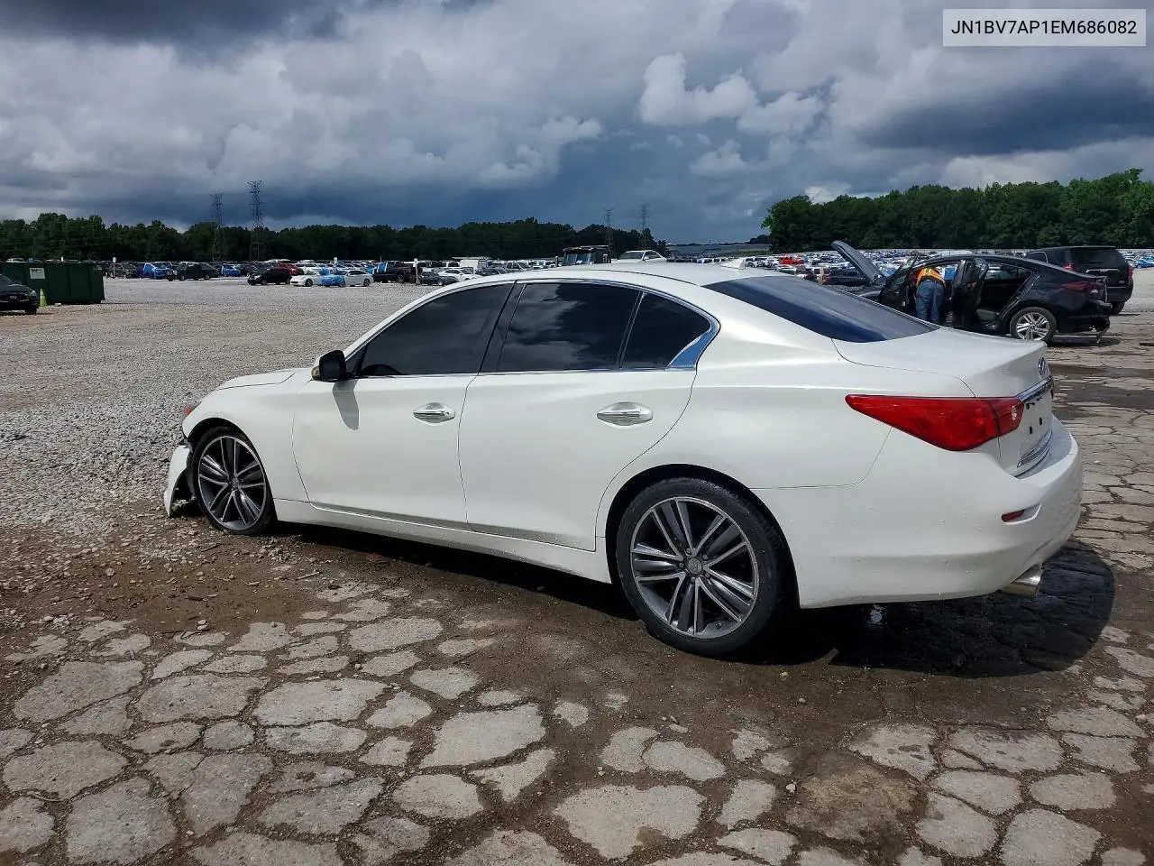 JN1BV7AP1EM686082 2014 Infiniti Q50 Premium
