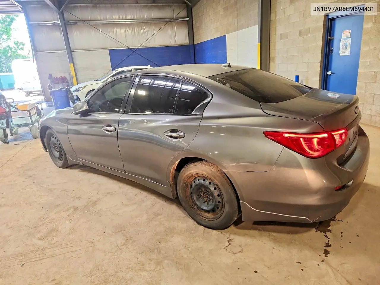 2014 Infiniti Q50 Premium VIN: JN1BV7AR5EM694431 Lot: 56292036