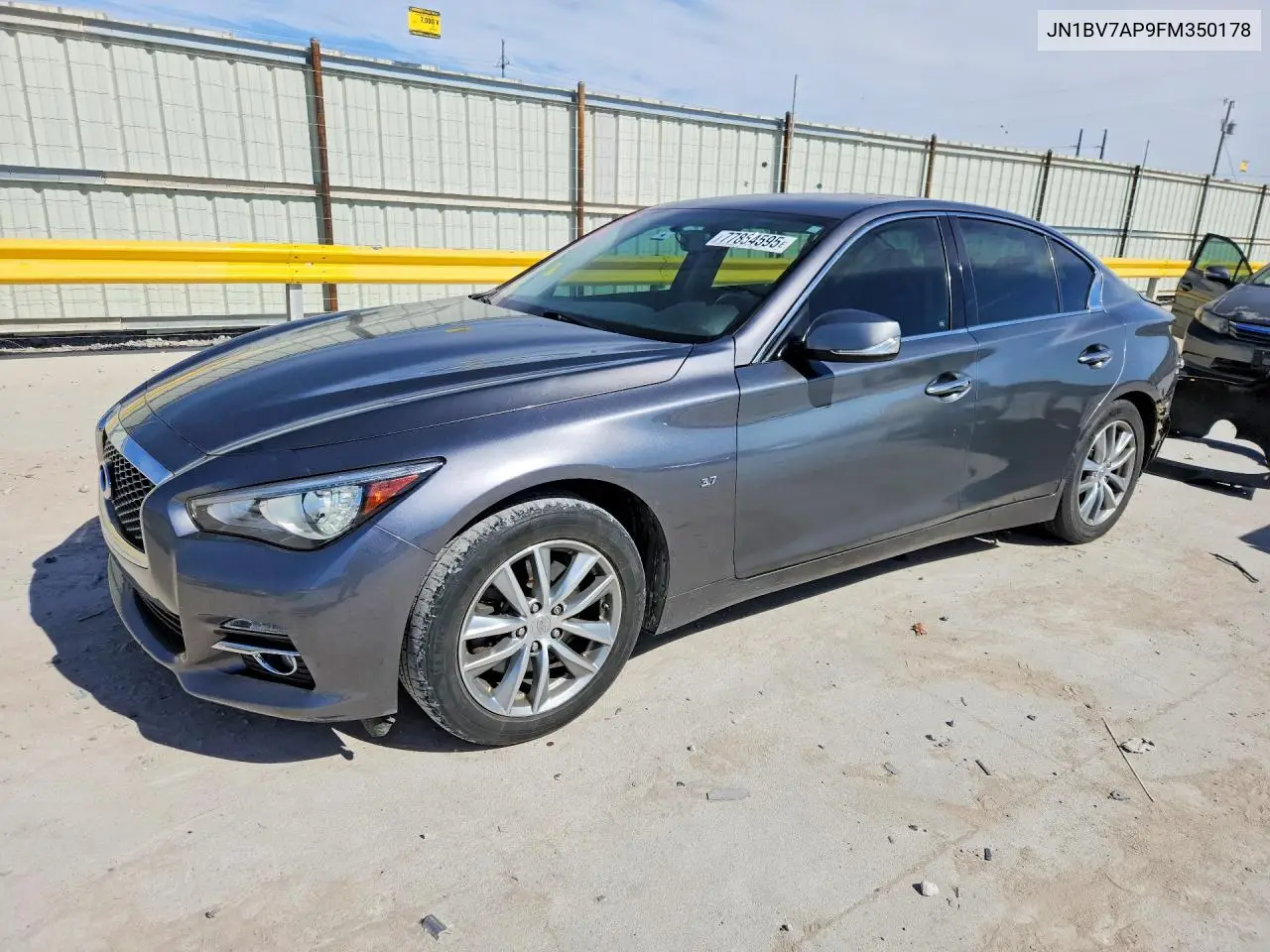 2015 Infiniti Uk