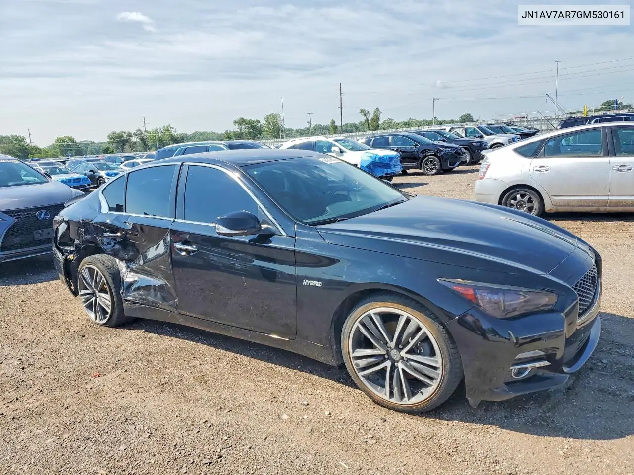 2016 Infiniti Q50 Hybrid VIN: JN1AV7AR7GM530161 Lot: 61211816