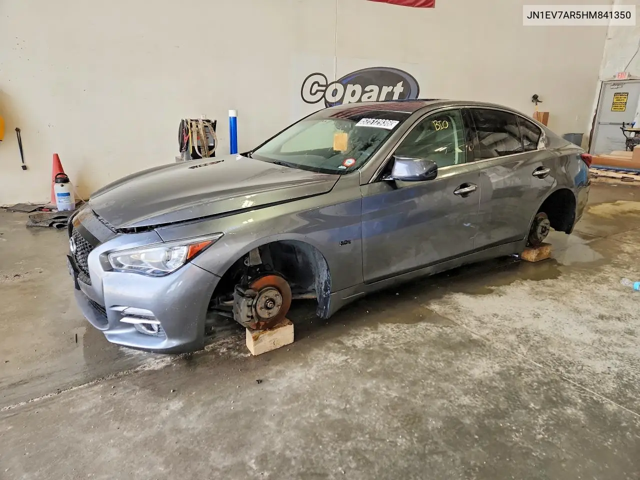2017 Infiniti Q50 3.0T Signature Edition VIN: JN1EV7AR5HM841350 Lot: 52512936