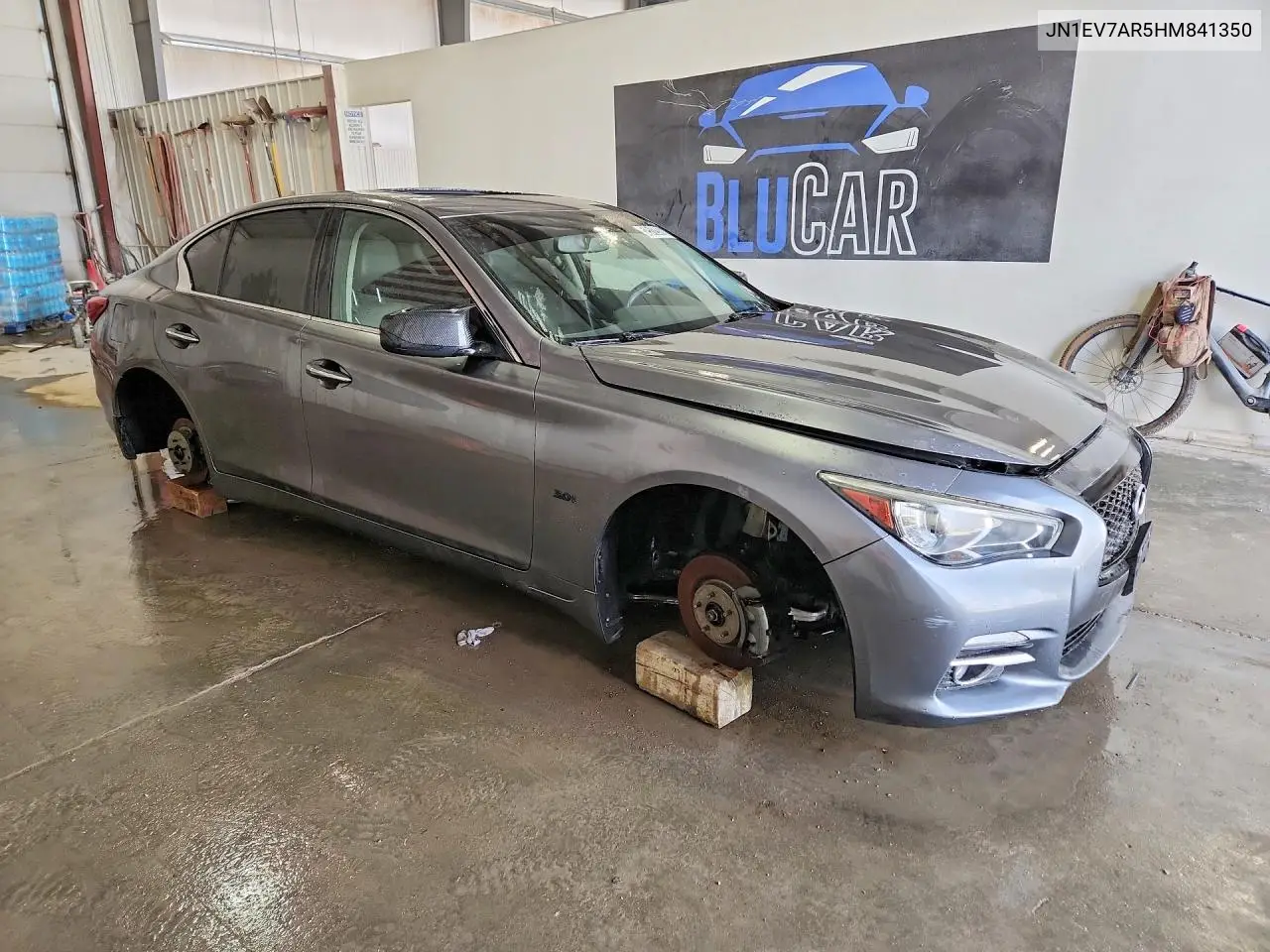 2017 Infiniti Q50 3.0T Signature Edition VIN: JN1EV7AR5HM841350 Lot: 52512936