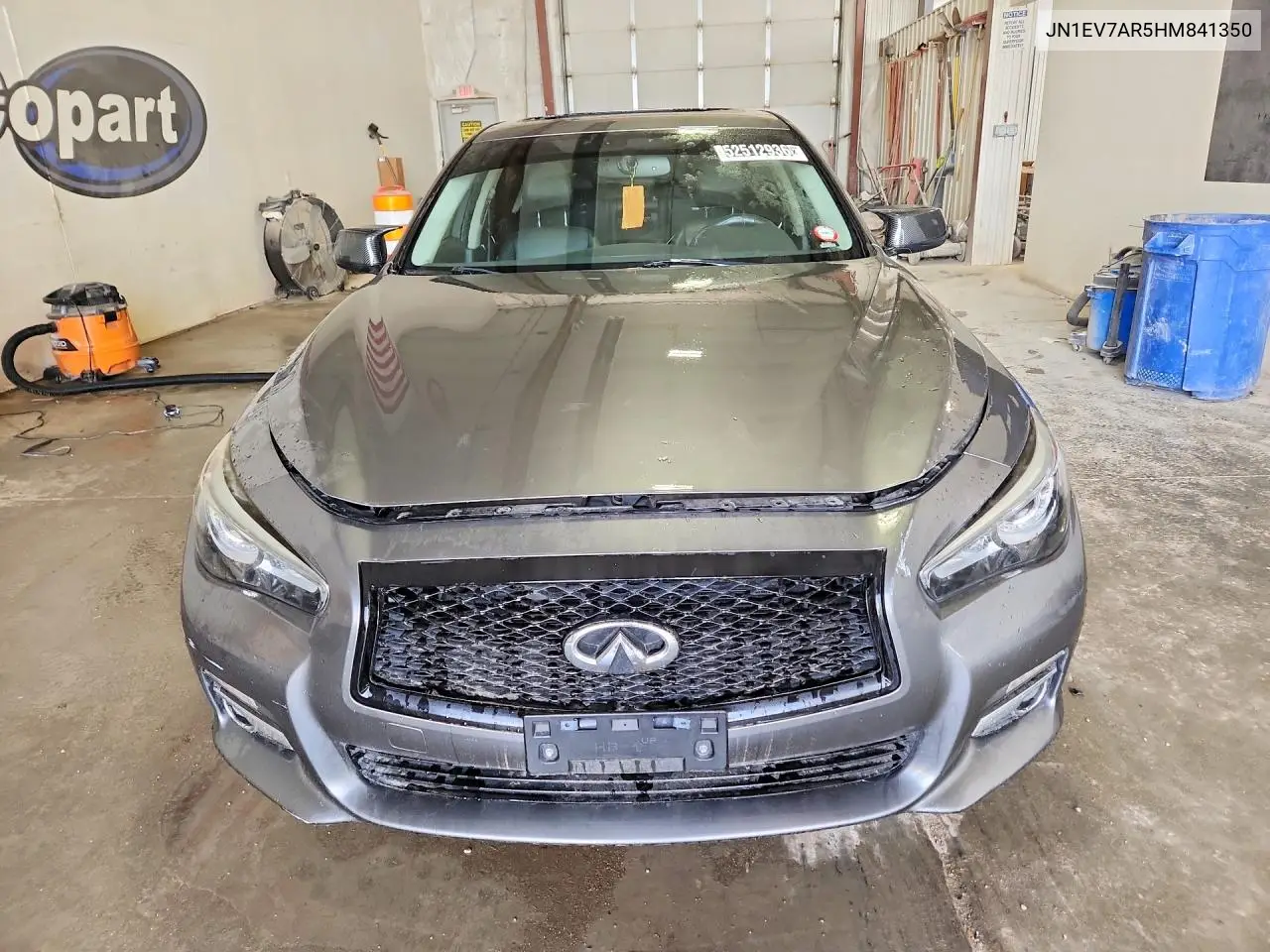 2017 Infiniti Q50 3.0T Signature Edition VIN: JN1EV7AR5HM841350 Lot: 52512936