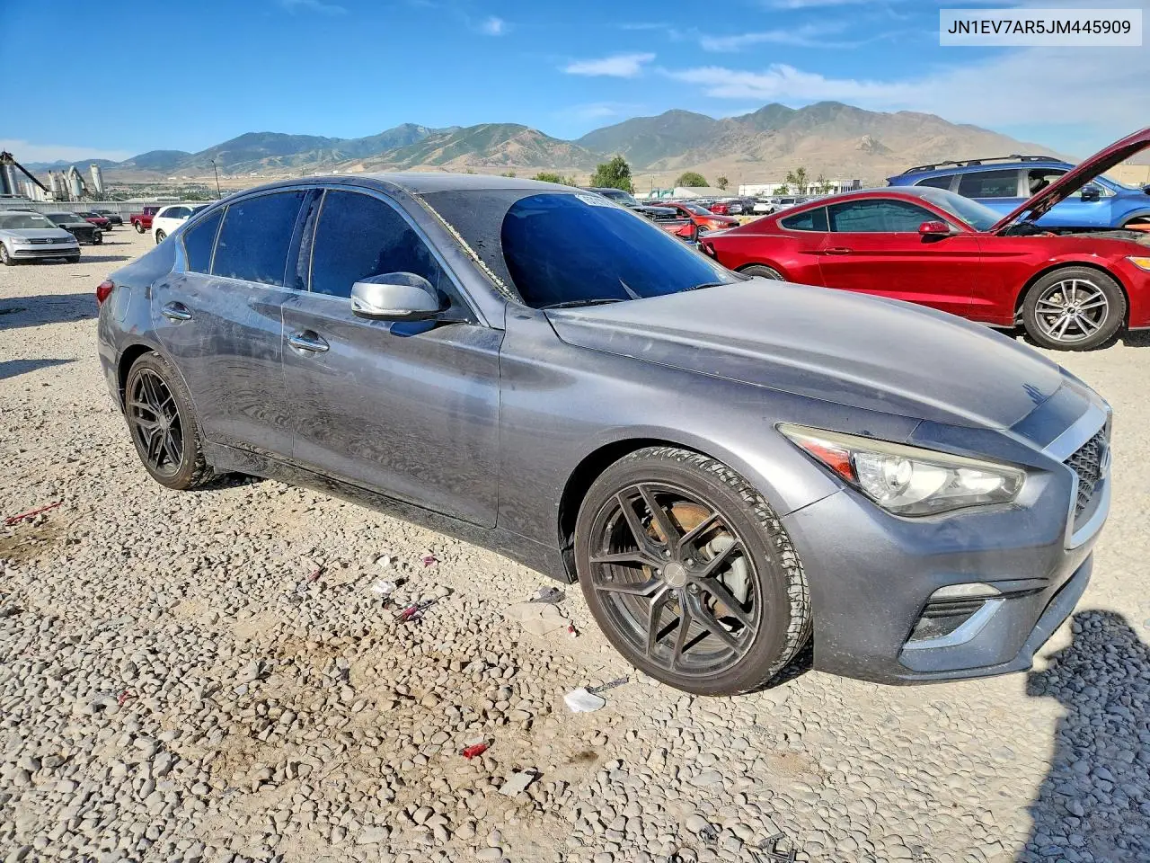 2018 Infiniti Q50 3.0T Luxe VIN: JN1EV7AR5JM445909 Lot: 57210136