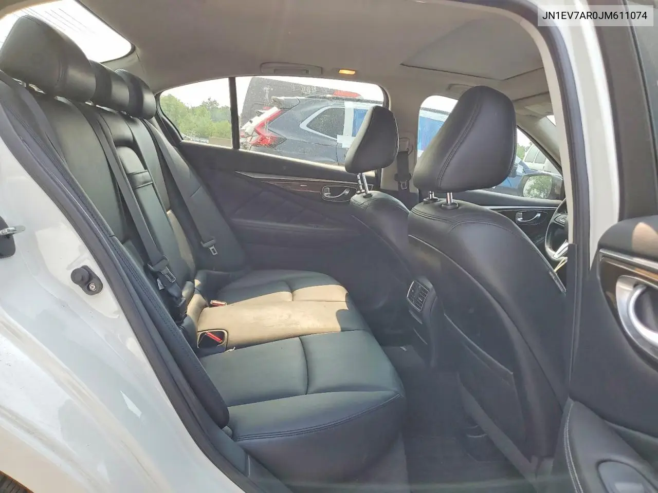 2018 Infiniti Q50 3.0T Luxe VIN: JN1EV7AR0JM611074 Lot: 60068746