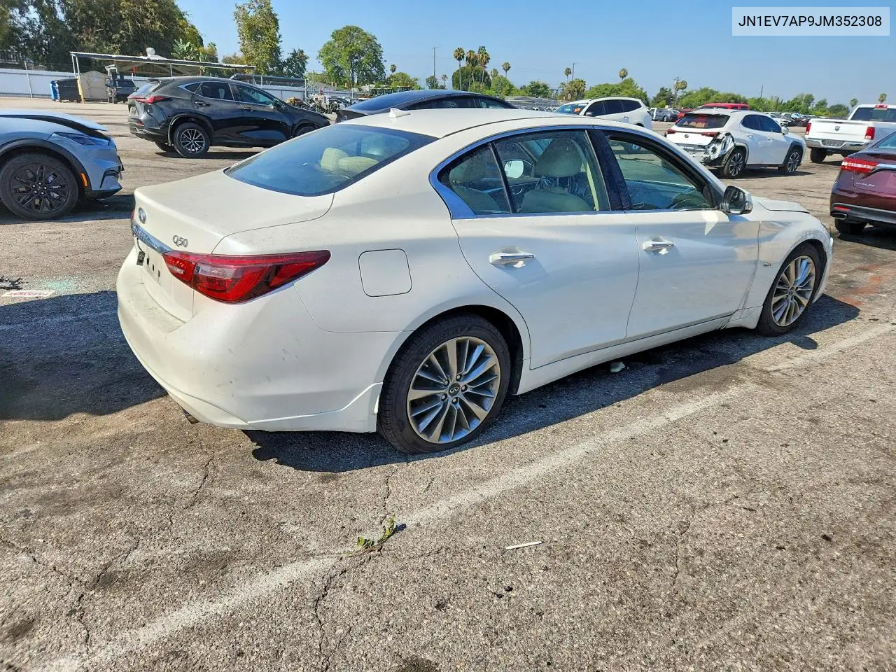 2018 Infiniti Q50 3.0T Luxe VIN: JN1EV7AP9JM352308 Lot: 61606996