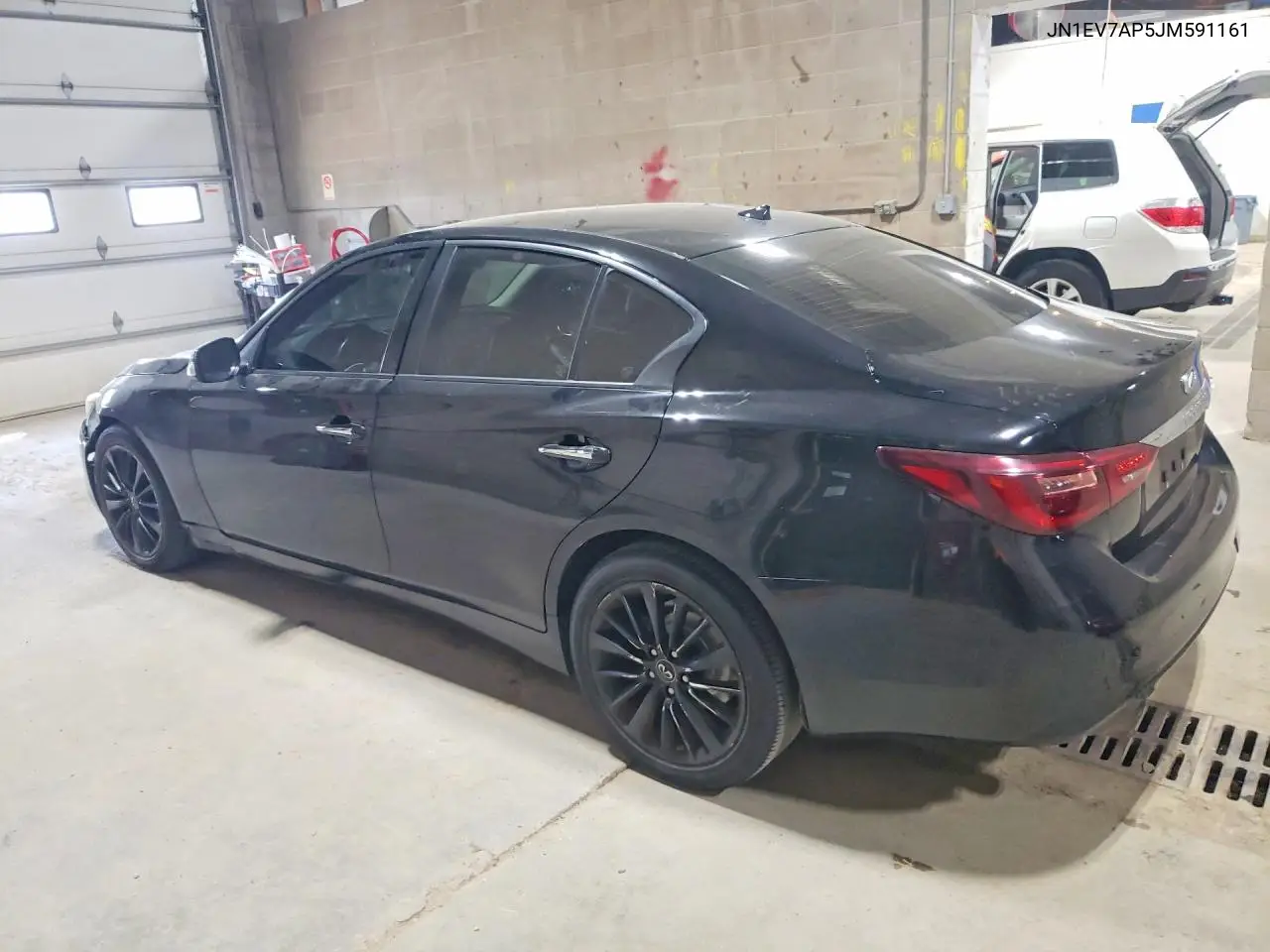 2018 Infiniti Q50 3.0T Luxe VIN: JN1EV7AP5JM591161 Lot: 62270816