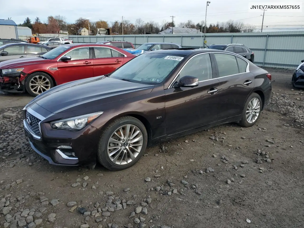 JN1EV7ARXKM557655 2019 Infiniti Q50 Luxe