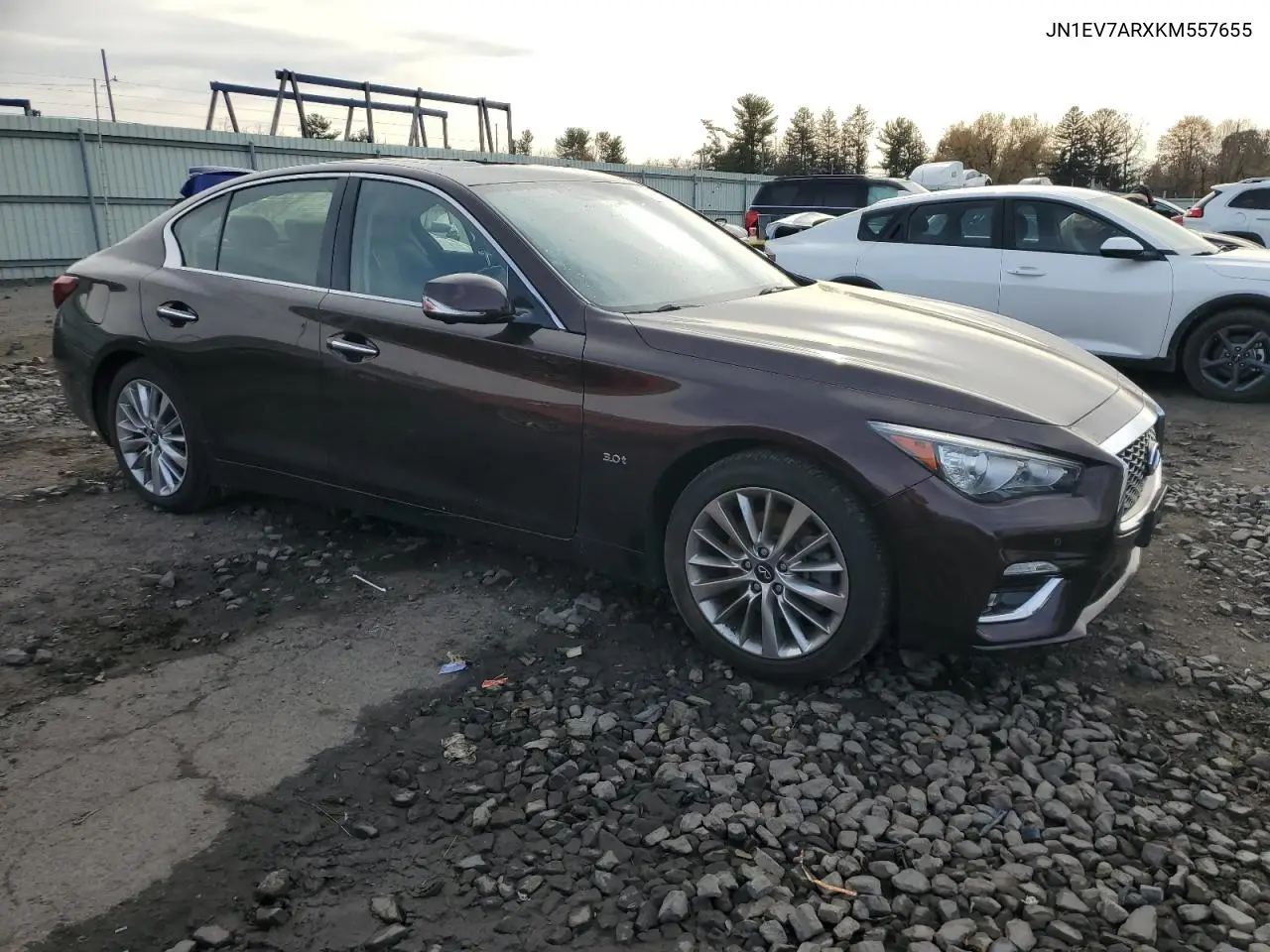 JN1EV7ARXKM557655 2019 Infiniti Q50 Luxe