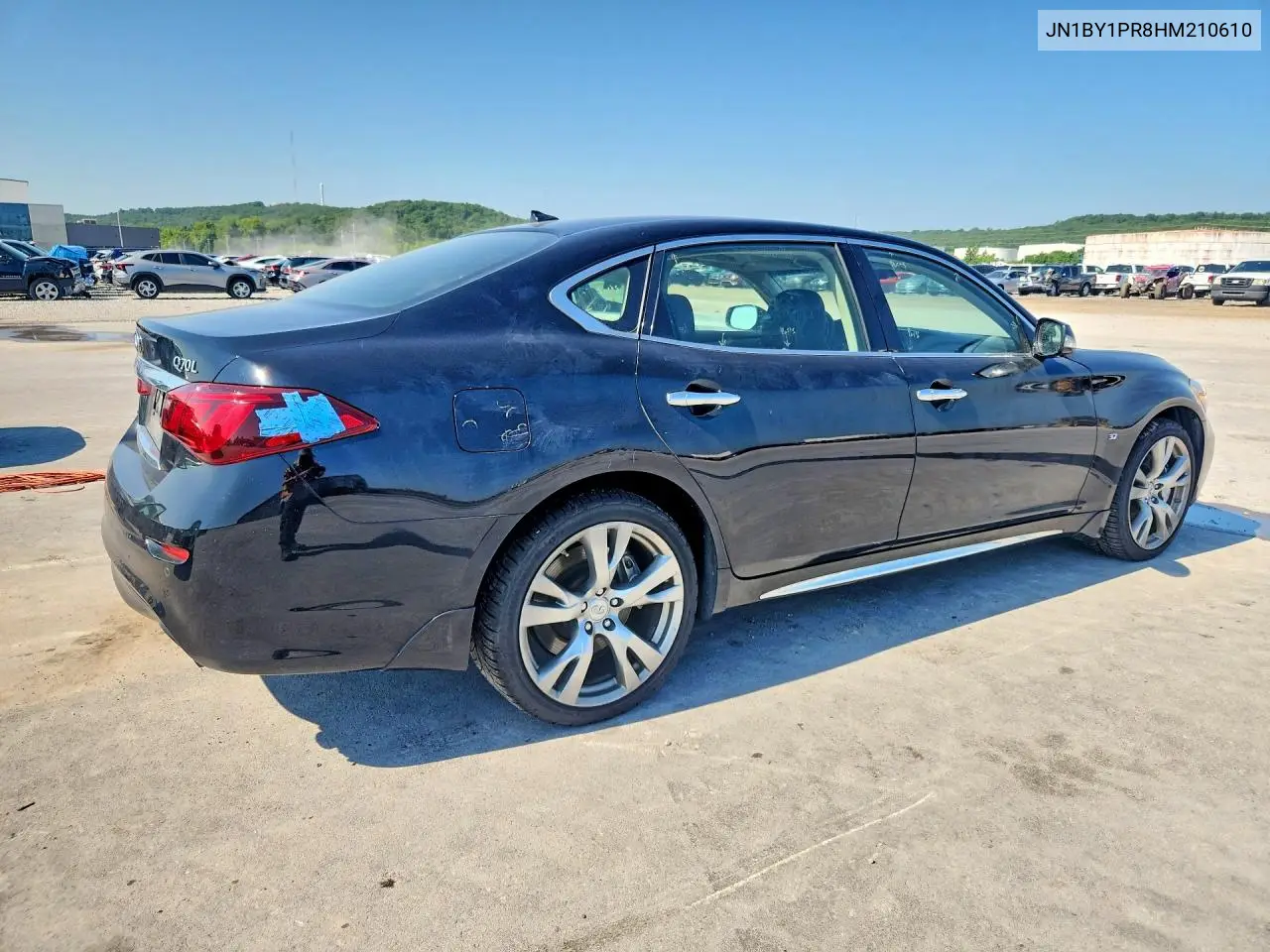 2017 Infiniti Q70L 3.7 VIN: JN1BY1PR8HM210610 Lot: 60363496