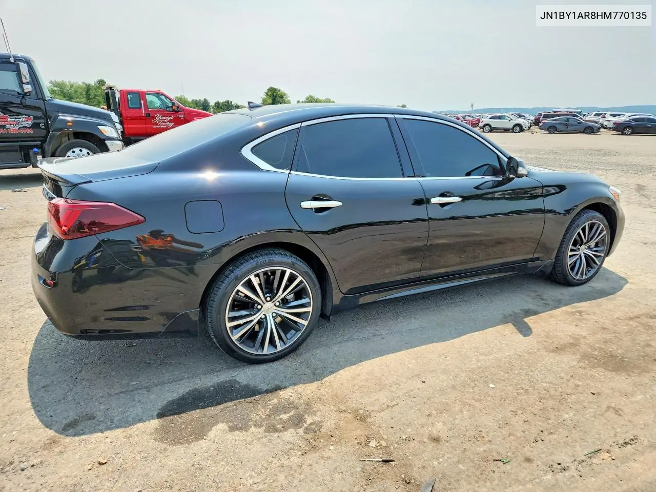 2017 Infiniti Q70 3.7 VIN: JN1BY1AR8HM770135 Lot: 61138496
