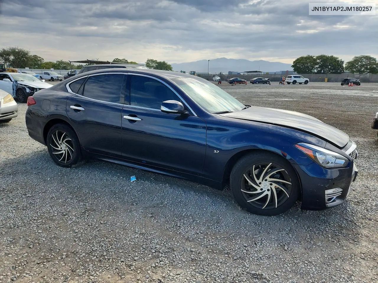 2018 Infiniti Q70 3.7 Luxe VIN: JN1BY1AP2JM180257 Lot: 61805566