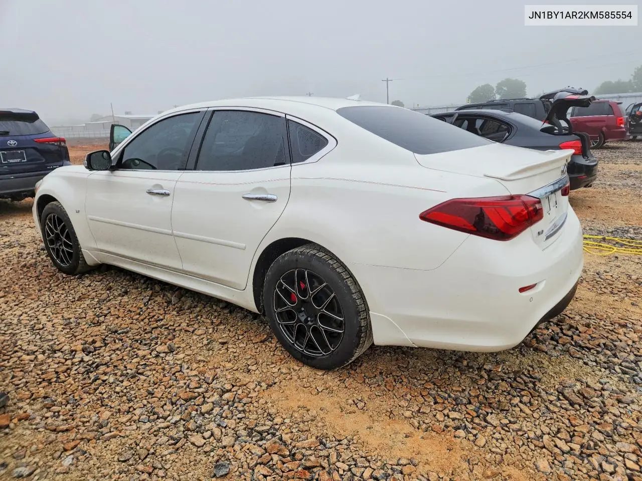 2019 Infiniti Q70 3.7 Luxe VIN: JN1BY1AR2KM585554 Lot: 54353346