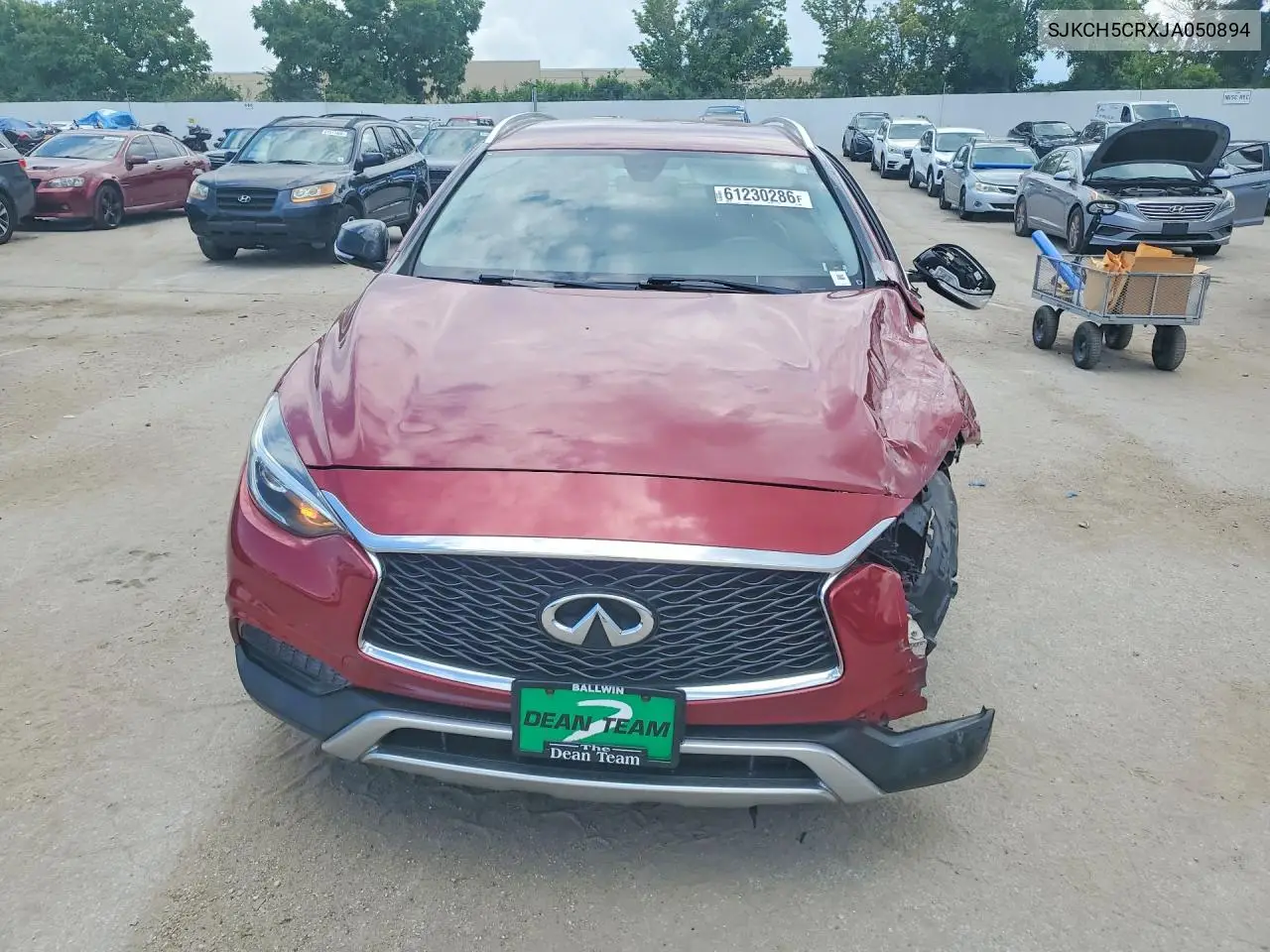 2018 Infiniti Qx30 Luxury VIN: SJKCH5CRXJA050894 Lot: 61230286