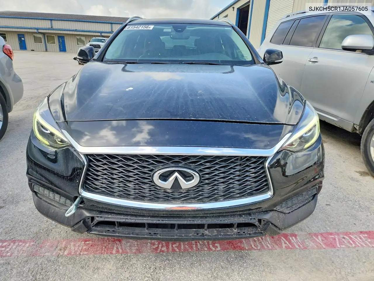 2018 Infiniti Qx30 Luxury VIN: SJKCH5CR1JA057605 Lot: 61542156